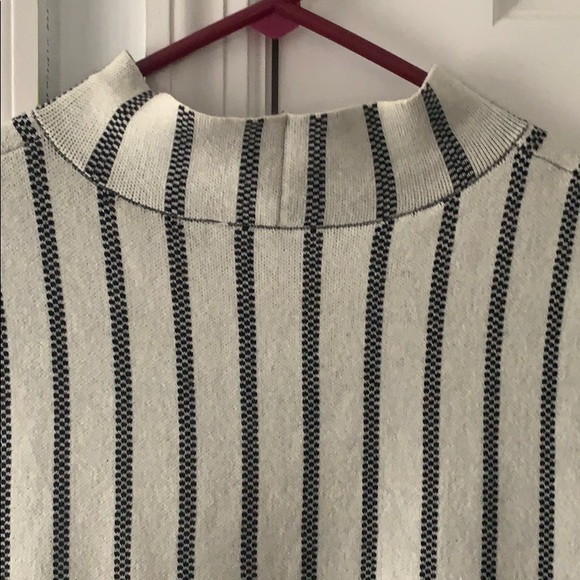 Tank top - Picture 3 of 4